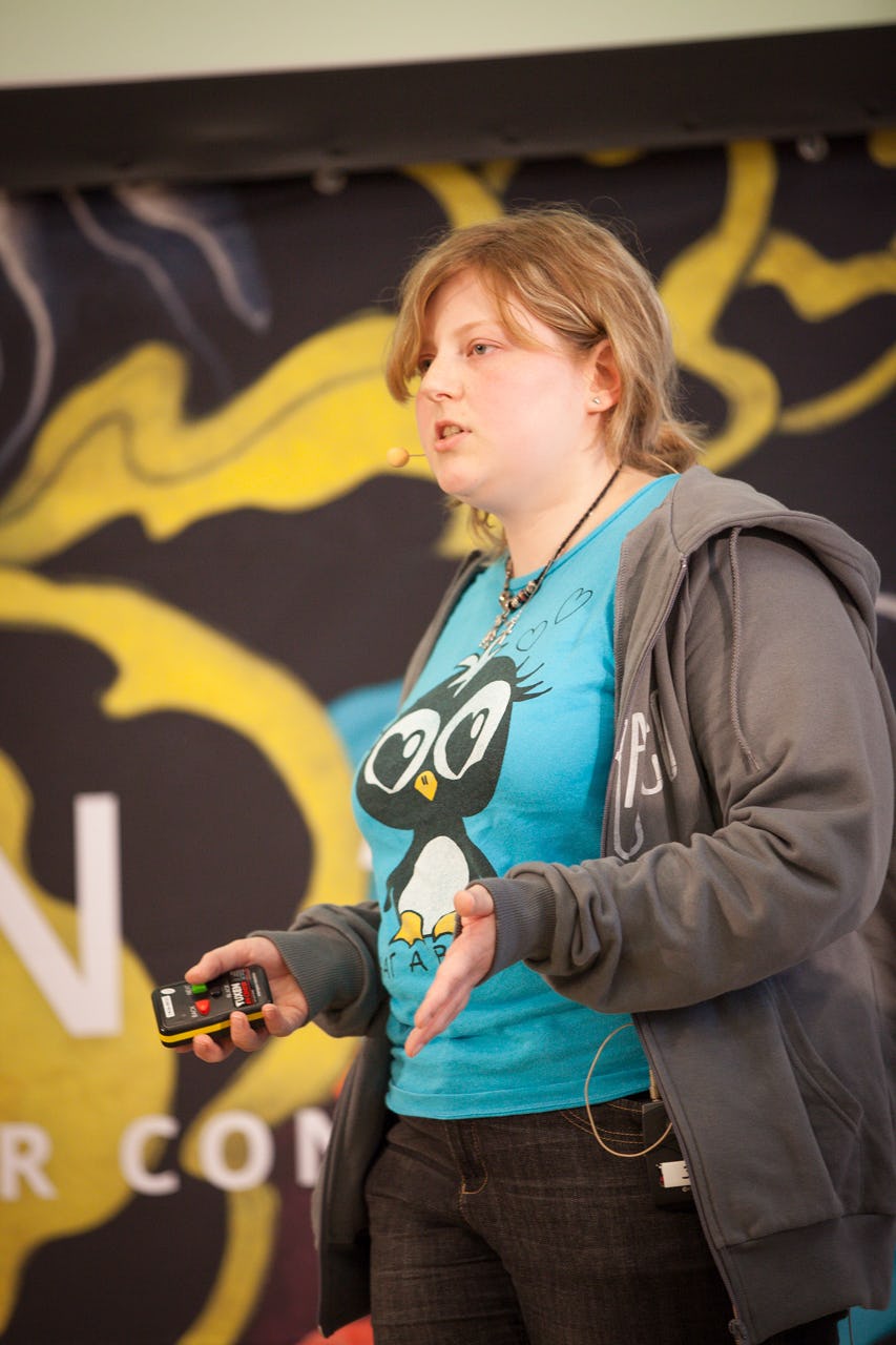 byte5-Entwicklerin Theresa Danowski bei ihrer Session auf dem Umbraco-Codegarden 2013